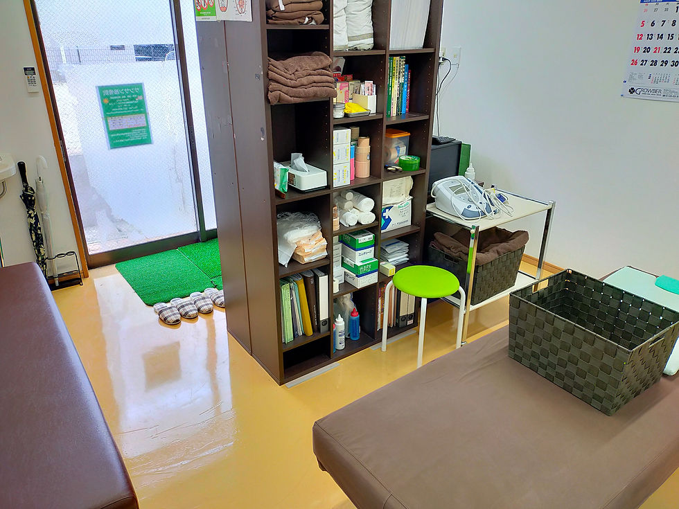 サンサン接骨院内観